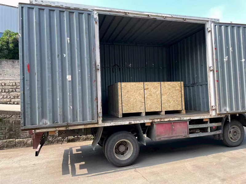 ออกเดินทางฝ่าลมต้าน! PRO MOLD จัดส่งแม่พิมพ์ขอบโค้งที่มีความซับซ้อนสูงไปยังซาอุดิอาระเบียได้สำเร็จ